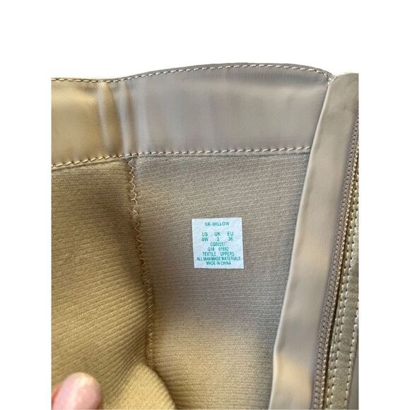 Stride Rite Willow Big Girl Lightweight Riding Boot Gold size 4W - Picture 3 of 10